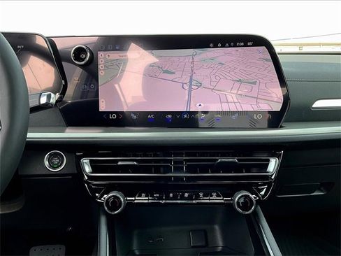 New 2026 Chevrolet Traverse LT w/ Driver Confidence Package image 11