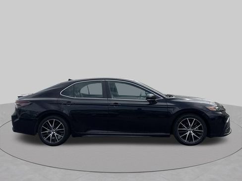 Used 2023 Toyota Camry SE FWD image 31
