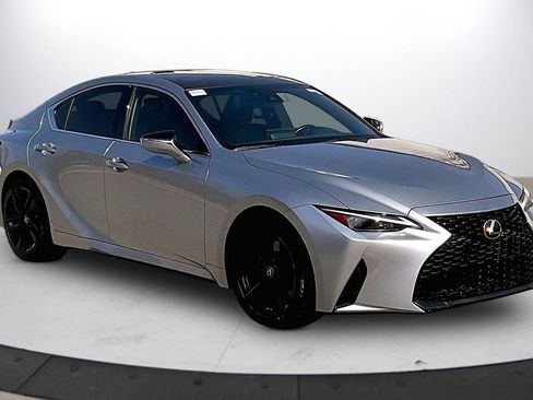 Used 2021 Lexus IS 300 w/ Comfort Package image 2