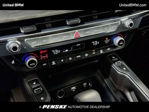 Used 2025 Kia Telluride SX Prestige X-Line AWD/4WD image 11