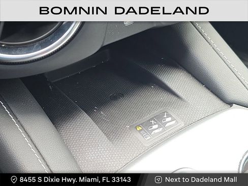 Used 2023 Chevrolet Blazer LT w/ Convenience Package image 32