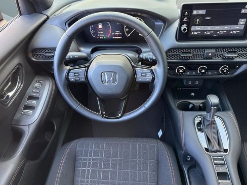 Certified 2026 Honda HR-V Sport image 26