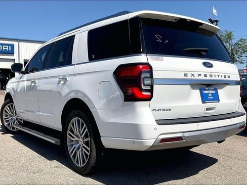Used 2022 Ford Expedition Platinum RWD image 3