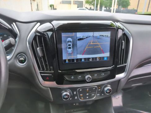 Used 2023 Chevrolet Traverse RS AWD/4WD image 26