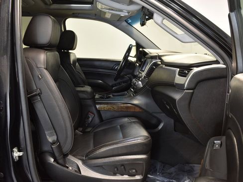 Used 2019 Chevrolet Tahoe LT image 30