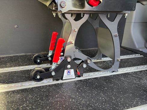 Used 2018 Ford Transit 150 XL image 36