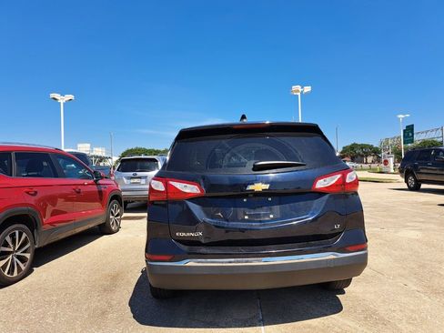 Used 2021 Chevrolet Equinox LT FWD image 3