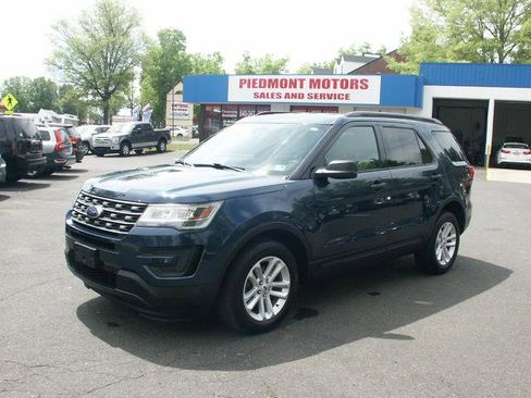Used 2017 Ford Explorer 4WD image 1
