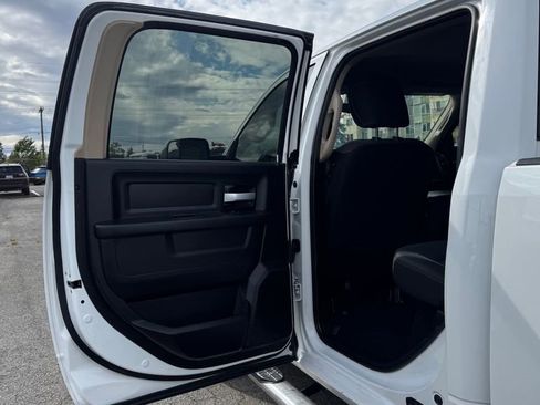 Used 2019 RAM 2500 Tradesman AWD/4WD image 17