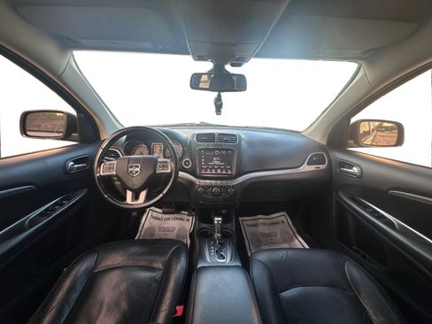 Used 2019 Dodge Journey Crossroad FWD image 14