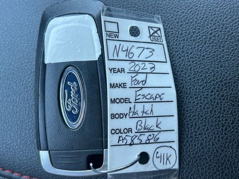 Used 2023 Ford Escape ST-Line AWD/4WD image 37