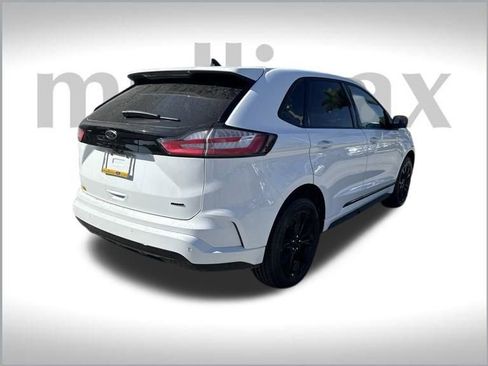 New 2024 Ford Edge SE w/ Black Appearance Package image 15