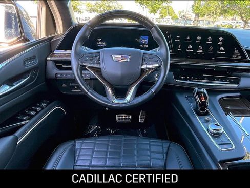 Used 2024 Cadillac Escalade Sport Platinum w/ Heavy-Duty Trailer Package AWD/4WD image 7