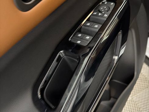 New 2026 Nissan Pathfinder Platinum image 24