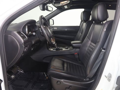Used 2019 Jeep Grand Cherokee Limited X AWD/4WD image 12
