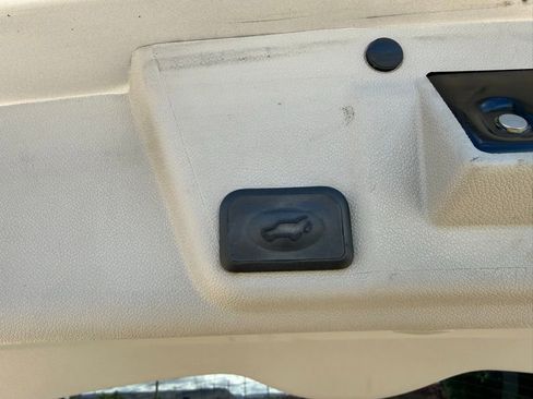 Used 2012 Buick Enclave Premium w/ Trailering Provision Package image 23