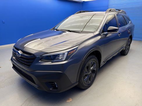 Used 2020 Subaru Outback Onyx Edition XT image 4