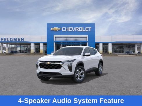 New 2026 Chevrolet Trax LS w/ LS Convenience Package FWD image 9