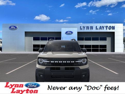 New 2025 Ford Bronco Sport Outer Banks w/ Outer Banks Tech Package+ image 6