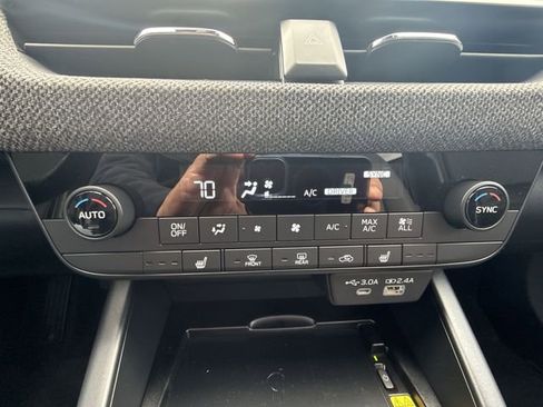 New 2026 Subaru Outback Limited AWD/4WD image 19