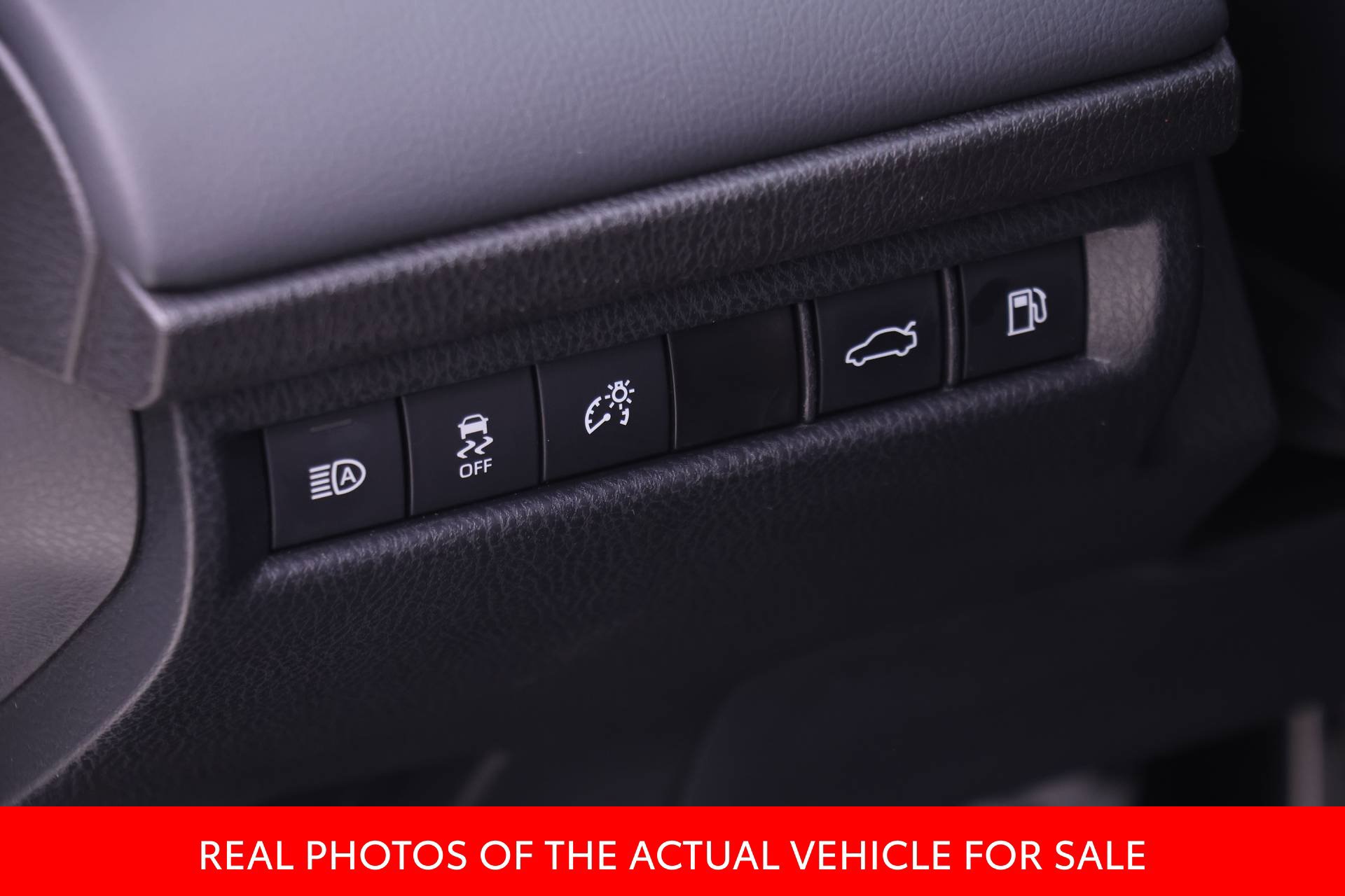 Certified 2025 Toyota Camry XSE AWD/4WD image 15
