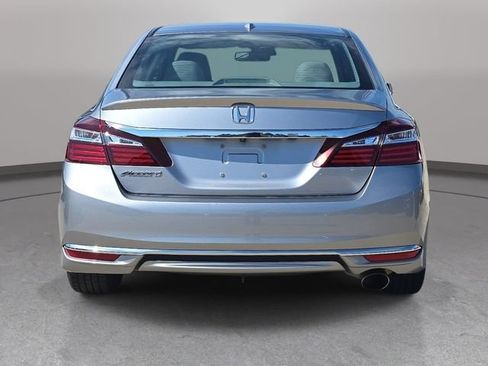 Used 2016 Honda Accord EX-L image 7