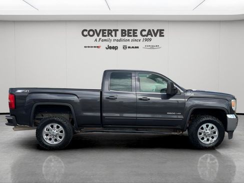 Used 2015 GMC Sierra 2500 SLE w/ SLE Fleet Preferred Package image 11