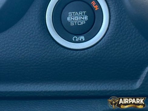 New 2026 RAM 1500 4x4 Crew Cab image 24