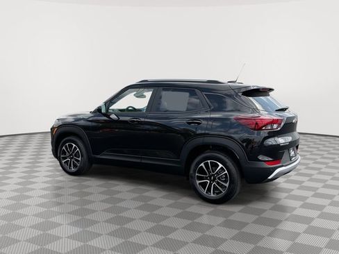 New 2026 Chevrolet TrailBlazer LT w/ Convenience Package FWD image 7
