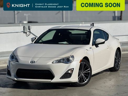 Used 2016 Scion FR-S image 1