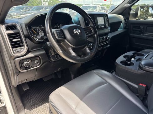 Used 2022 RAM 2500 Tradesman RWD image 17
