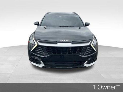 Certified 2023 Kia Sportage EX w/ EX Premium Package image 3