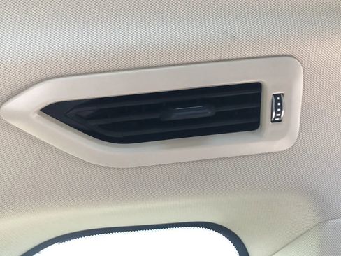 Used 2023 BMW X7 xDrive40i w/ Premium Package AWD/4WD image 54