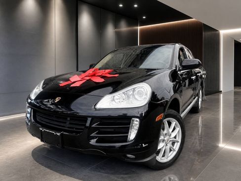 Used 2008 Porsche Cayenne AWD/4WD image 1