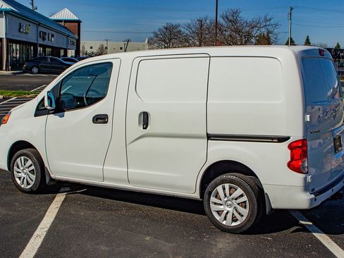 Used 2019 Nissan NV200 SV w/ Navigation Package image 6