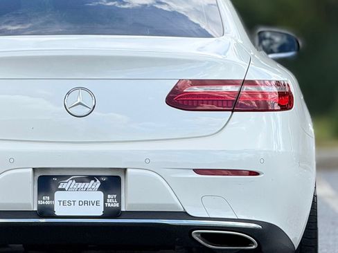 Used 2018 Mercedes-Benz E 400 Coupe image 16