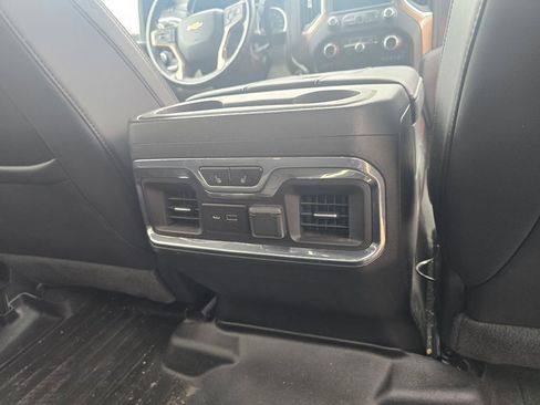 Used 2021 Chevrolet Silverado 3500 High Country image 16