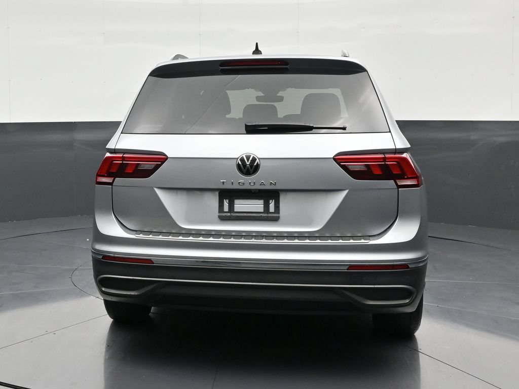 Used 2024 Volkswagen Tiguan S FWD image 4