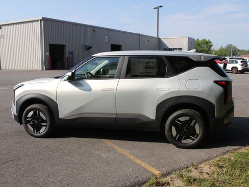 New 2027 Kia Seltos LX AWD/4WD image 5