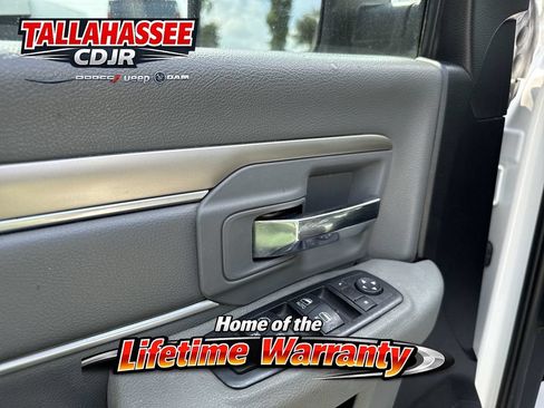 Used 2019 RAM 1500 Classic SLT RWD image 13