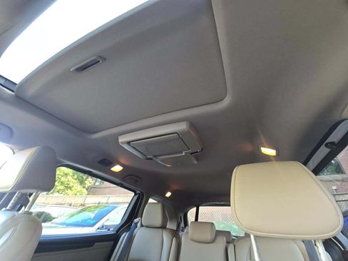 Used 2024 Honda Odyssey Touring image 9
