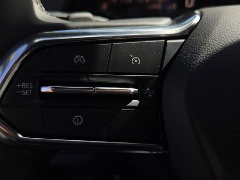 New 2026 Chevrolet Suburban Z71 w/ Z71 Off-Road Package image 36