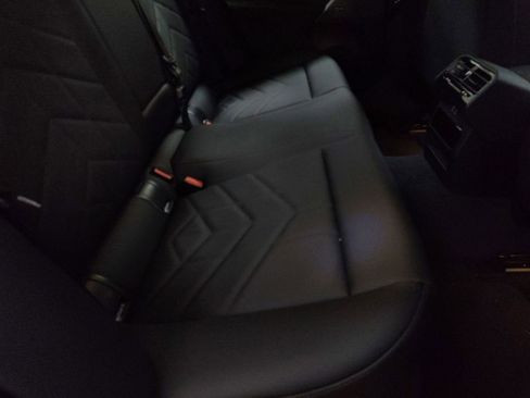 New 2026 BMW 540i xDrive 540i xDrive w/ M Sport Package image 28