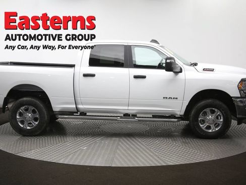Used 2024 RAM 2500 Big Horn w/ Protection Group AWD/4WD image 95