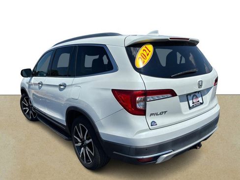 Used 2021 Honda Pilot Touring image 6