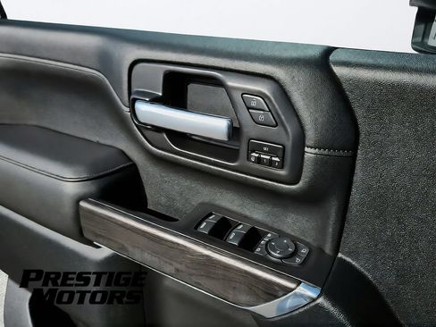 Used 2021 Chevrolet Silverado 3500 LTZ w/ LTZ Premium Package AWD/4WD image 23