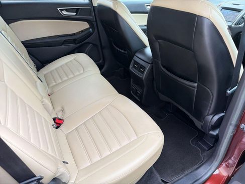 Used 2015 Ford Edge SEL w/ Equipment Group 201A FWD image 30