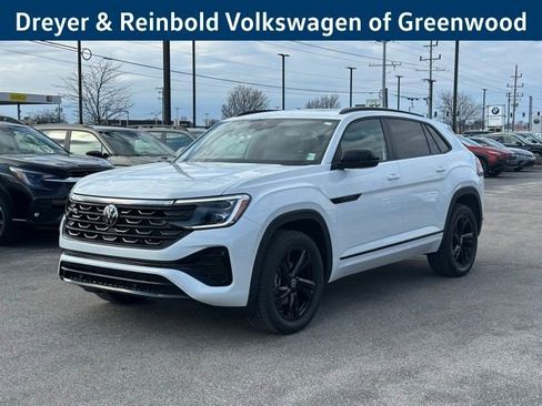 New 2026 Volkswagen Atlas Cross Sport SEL R-Line image 3