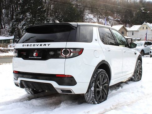 Used 2018 Land Rover Discovery Sport HSE image 9