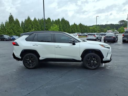 Used 2023 Toyota RAV4 XSE AWD/4WD image 2